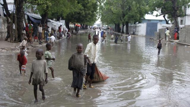 Uganda da sel felaketi: En az 10 kişi hayatını kaybetti